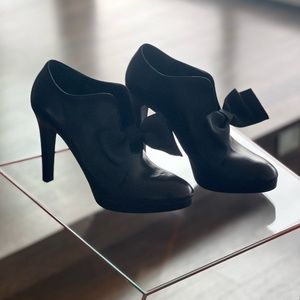 Ralph Lauren Bow detail bootie heels